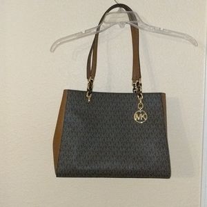 Michael Kors Shoulder Bag